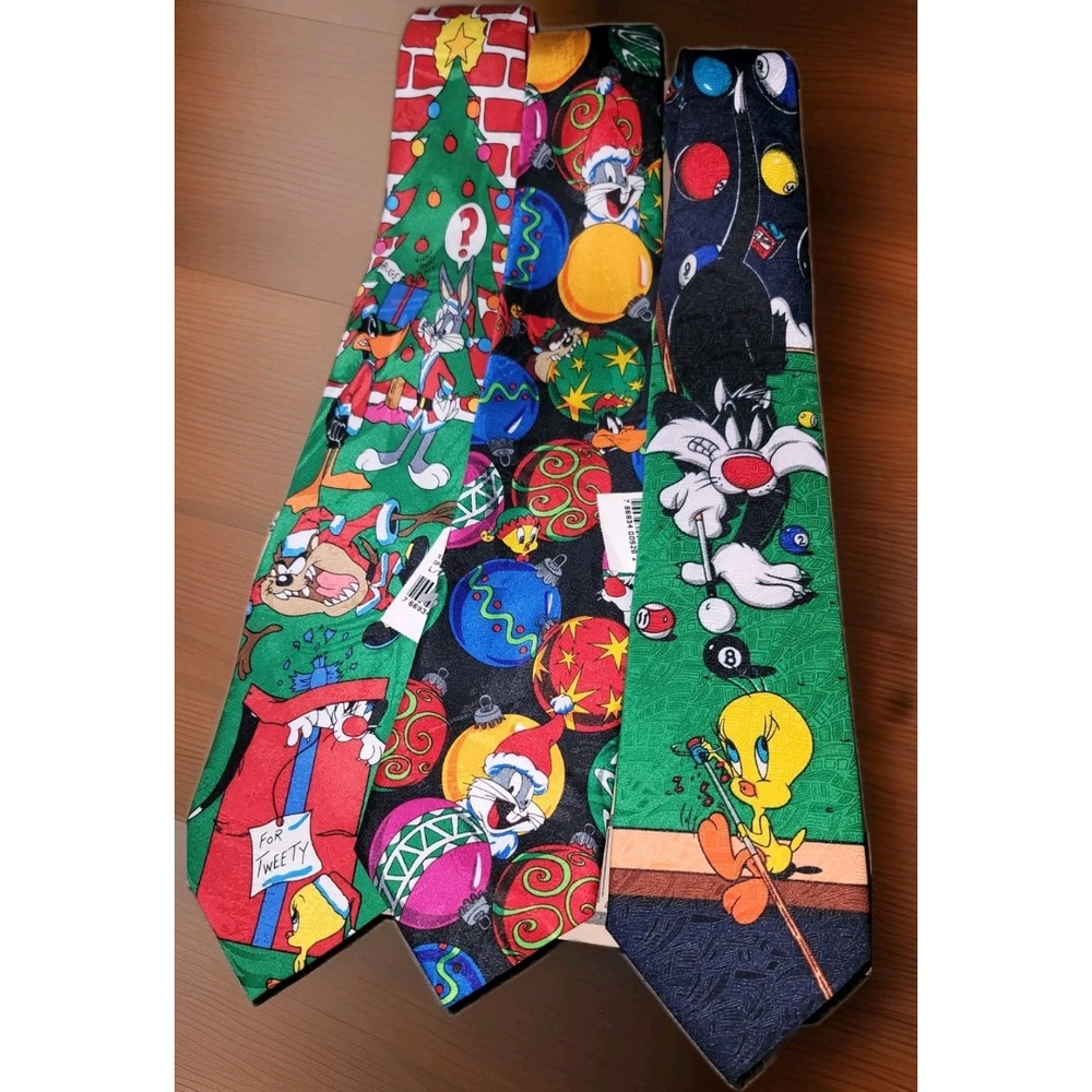 Vtg Cartoon Christmas Neck Tie Looney Tunes Lot Taz Daffy Tweedy Bugs‎ Sylvester